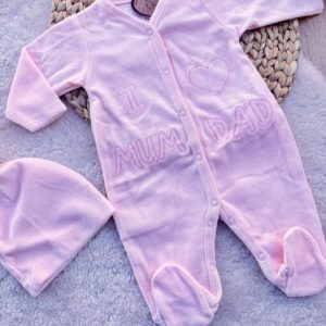 Grenouillère avec bonnet en velours brodée : i love mam and Dad