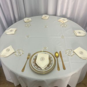 Nappe Carrée avec Serviettes