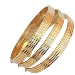 Sertla très chic en trois bracelets en Or 18 carats