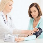 Tensiomètre Automatique avec Brassard Universel – Mesure Précise du Pression Artérielle