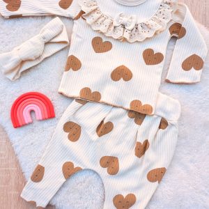 Douceur et style pour votre princesse : Tenue 3 pièces en coton organique
