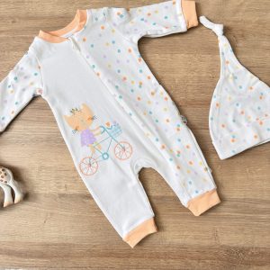 Grenouillère avec bonnet pour bébé